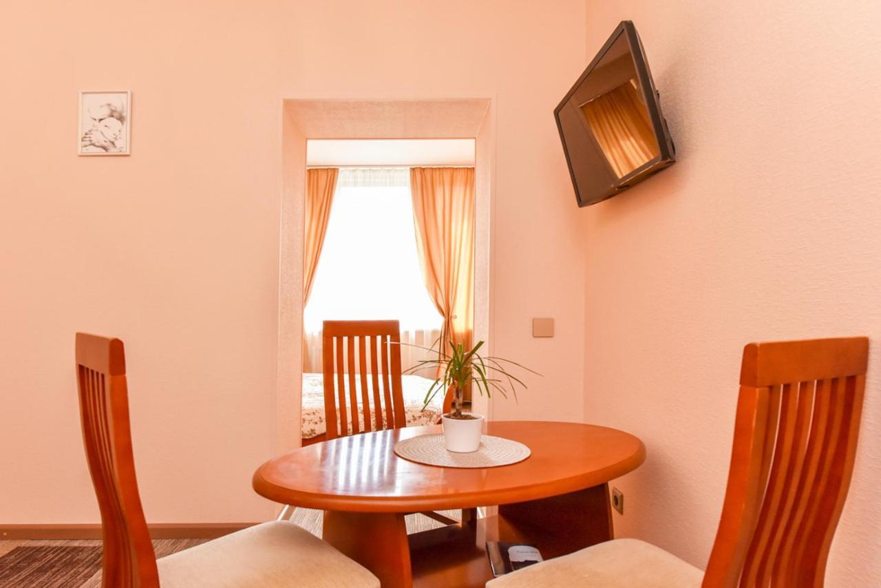 Hotel Jugend With Self Check-In Liepāja Exteriér fotografie